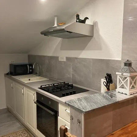 Apartmentivanka Appartamento Traù